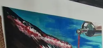Wine and wave · wine room