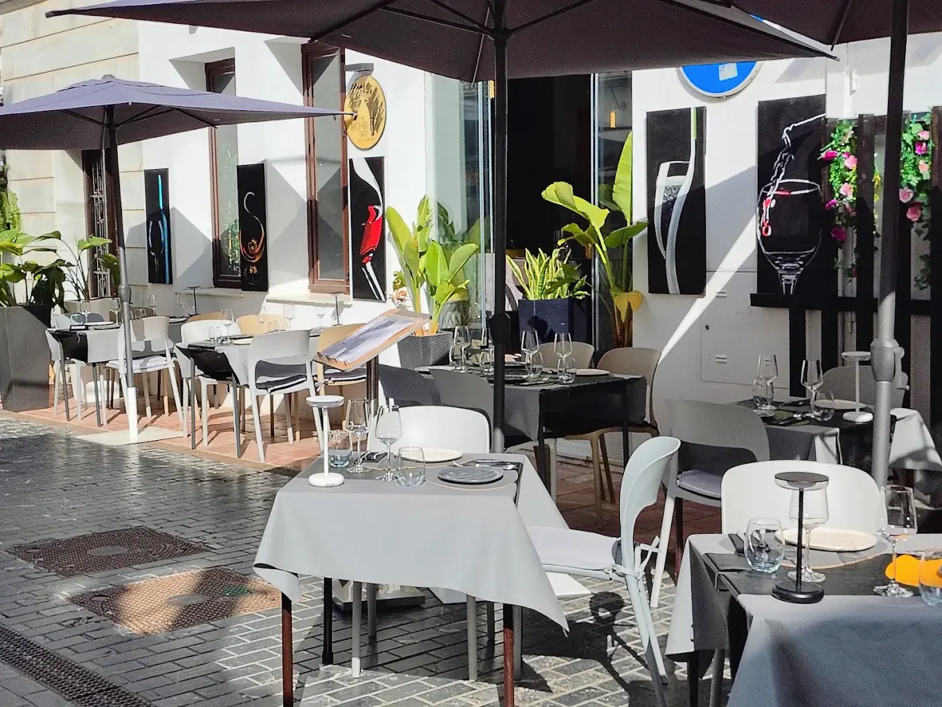 The terrace on Calle Caridad